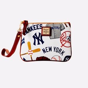 Dooney & Bourke  New York Yankees wristlet